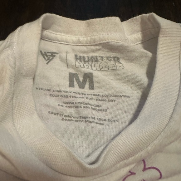 Hyland Shirt Men Medium Hunter Card Suits Anime Japan Short Sleeve Kanji Cruise - Picture 6 of 6